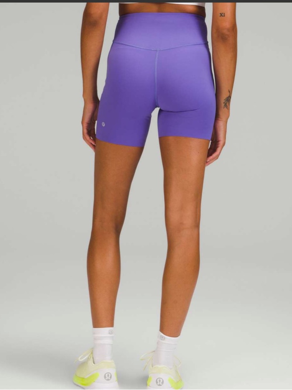 Lululemon Base Pace High-Rise Short 6"
Charged Indigo purple W7CAVS size 4 - Picture 2 of 10
